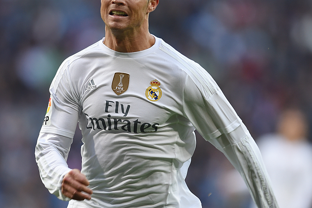 那不勒斯三分稳稳入账（那不勒斯稳拿三分）