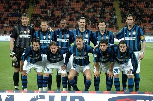 小法：根据我们的分析，国米各方面都是意甲最强的球队（小法：从我们的评估看，国米在各方面都称霸意甲）