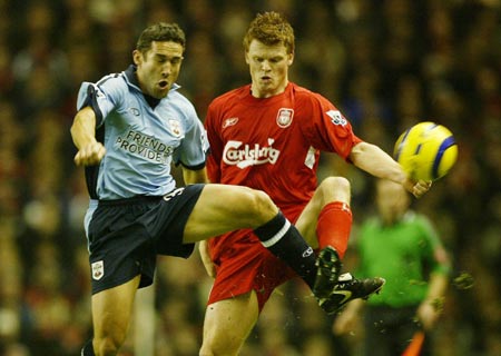 斯蒂尔：俱乐部将在周一上午面临一项重大抉择——是否让萨拉赫随队出征意大利（斯蒂尔：周一上午俱乐部将作出关键决定——萨拉赫是否随队赴意）