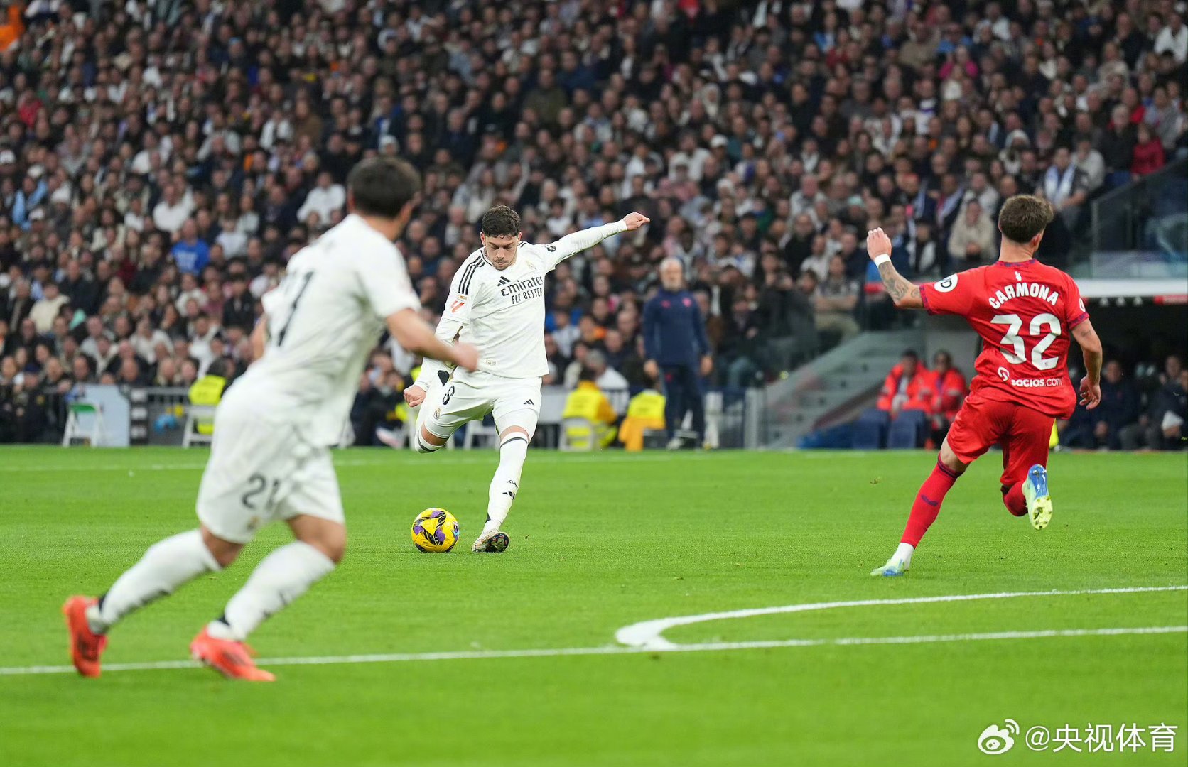 记者：苏亚雷斯决定与迈阿密国际续约一年（记者称苏亚雷斯将与迈阿密国际再续一年）