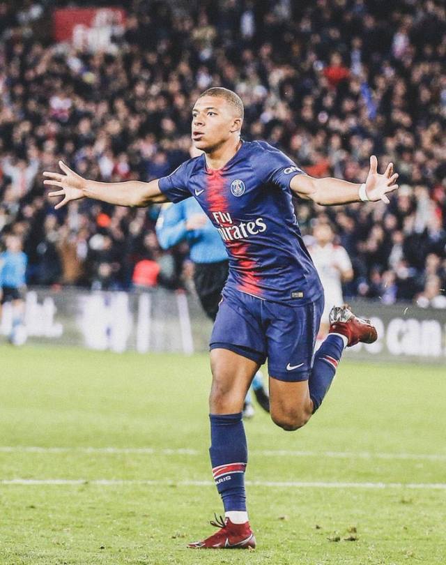 药厂新星马扎：我想踢世界杯，所以我放弃德国选择阿尔及利亚（药厂新星马扎：为圆世界杯梦，我弃德国投阿尔及利亚）